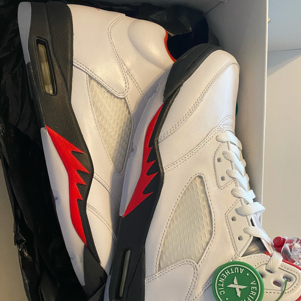 Jordan 5 Retro